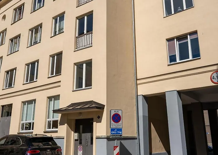 Trendy Kentmanni, Center * Tallin